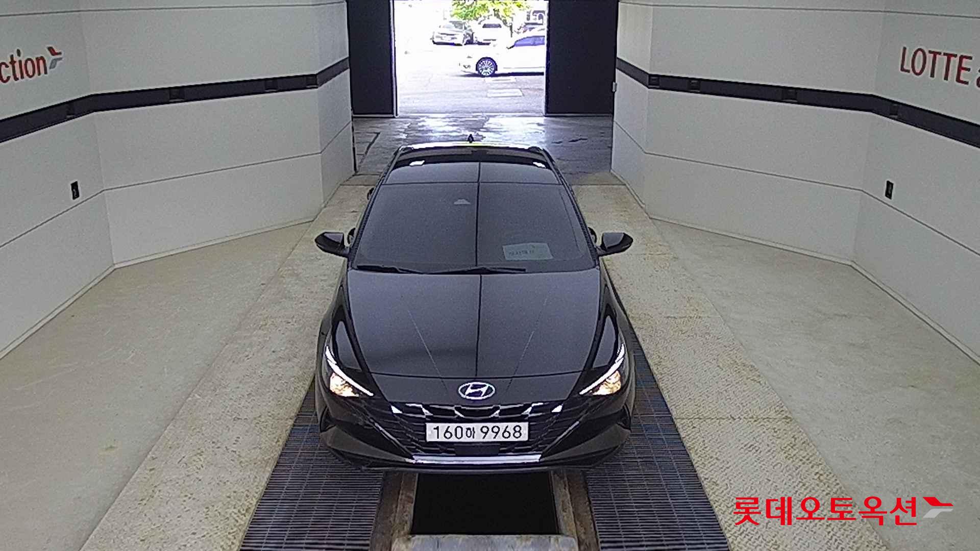 Hyundai Avante id 2698339 из Кореи 8