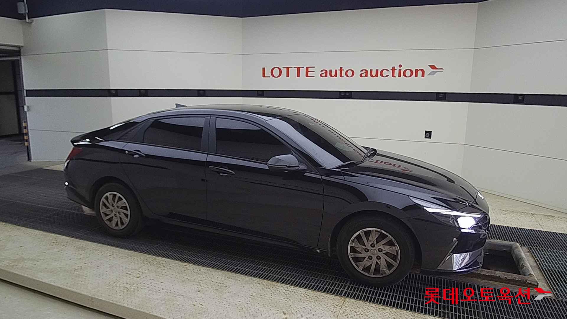 Hyundai Avante id 2698339 из Кореи 17