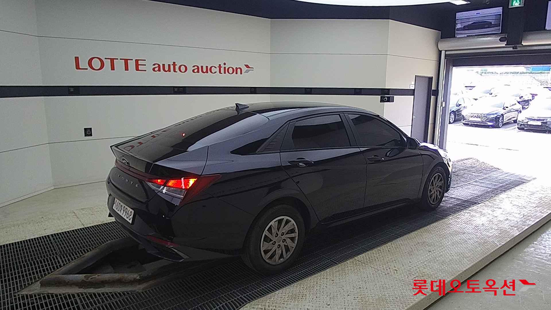 Hyundai Avante id 2698339 из Кореи 19