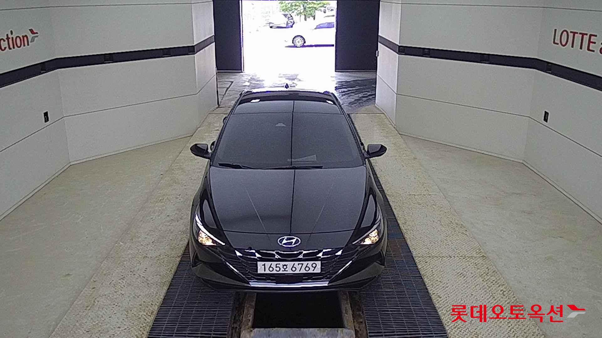 Hyundai Avante id 2704039 из Кореи 8