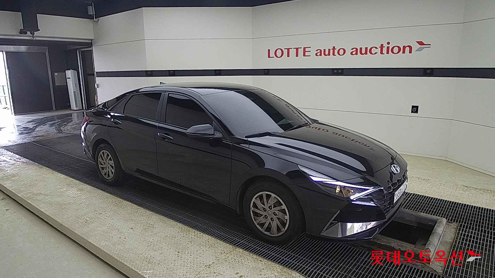 Hyundai Avante id 2704039 из Кореи 16