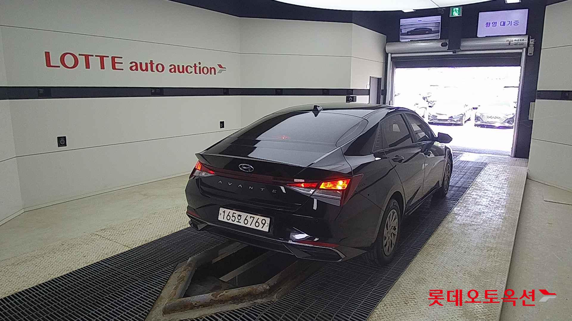 Hyundai Avante id 2704039 из Кореи 20