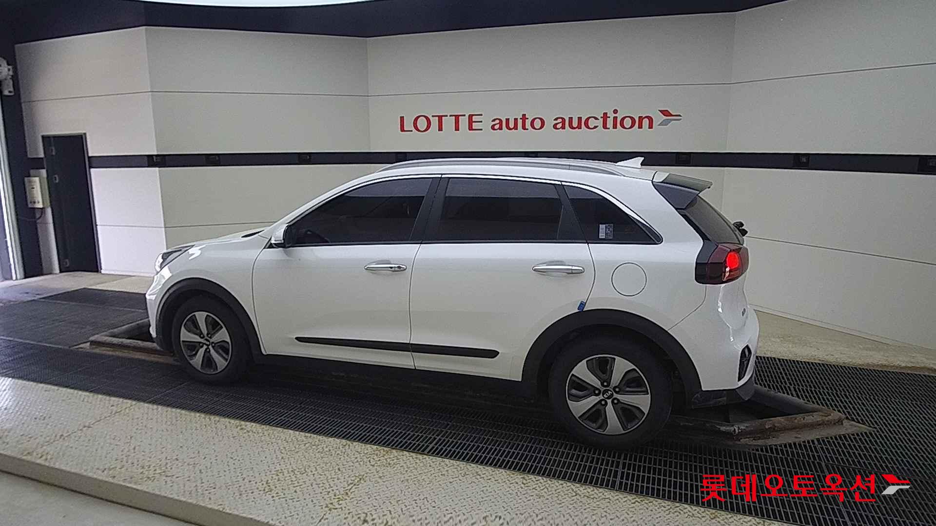 Kia Niro Hybrid id 2704052 из Кореи 11
