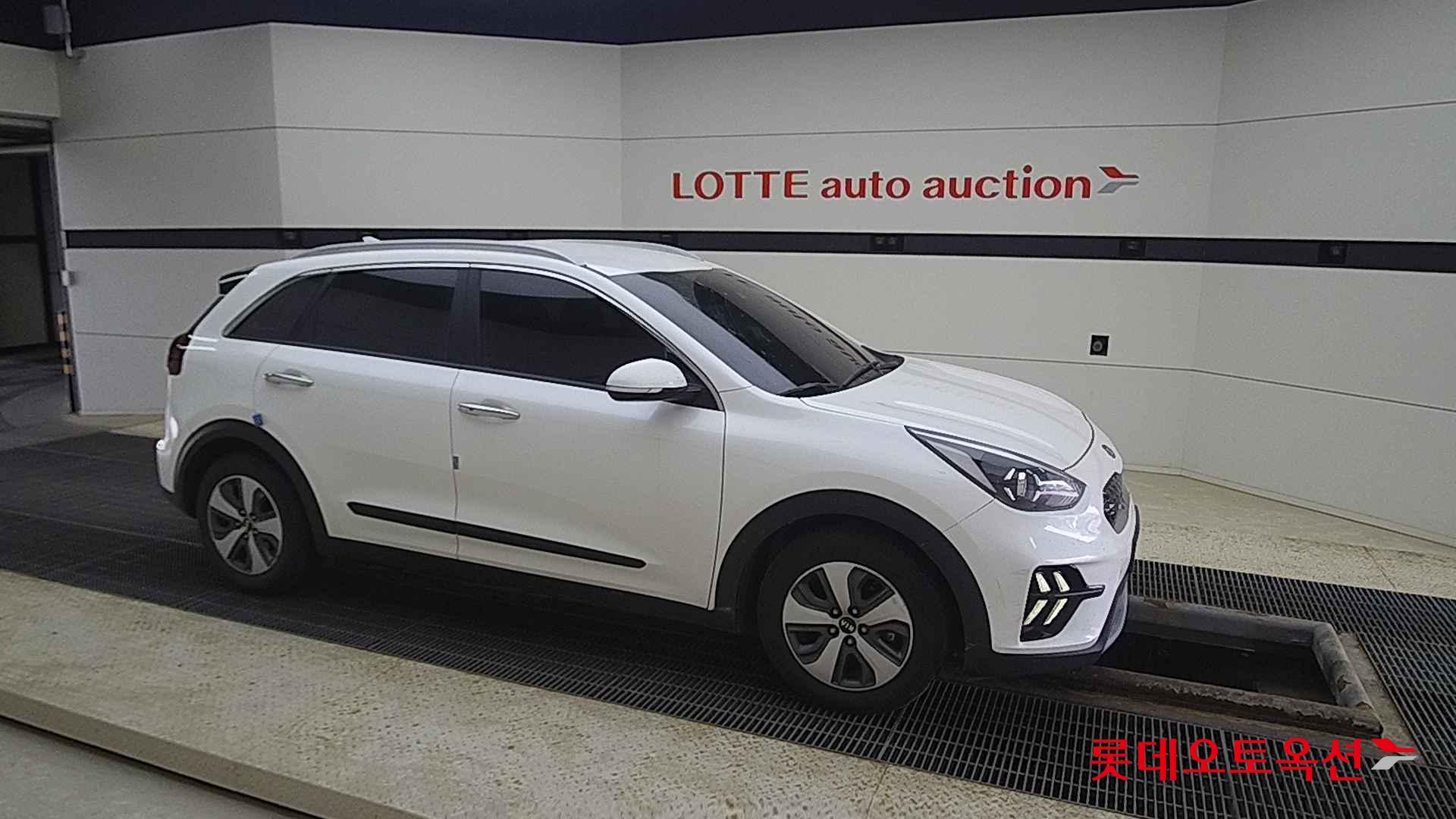 Kia Niro Hybrid id 2704052 из Кореи 17