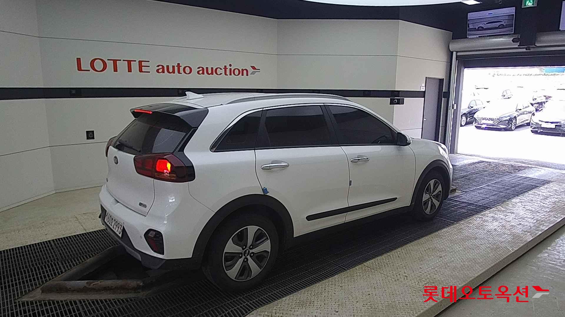 Kia Niro Hybrid id 2704052 из Кореи 19