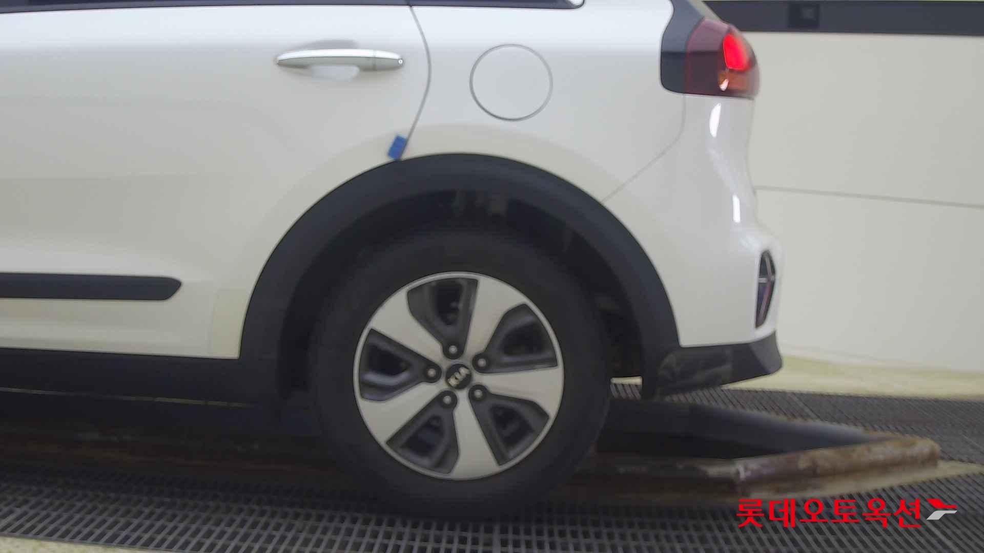 Kia Niro Hybrid id 2704052 из Кореи 22