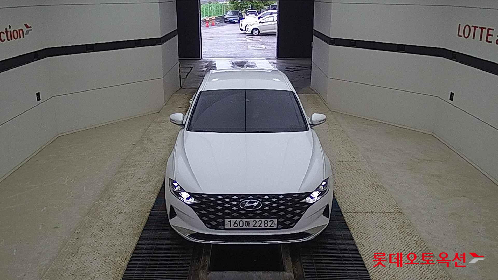 Hyundai Grandeur id 2708630 из Кореи 8