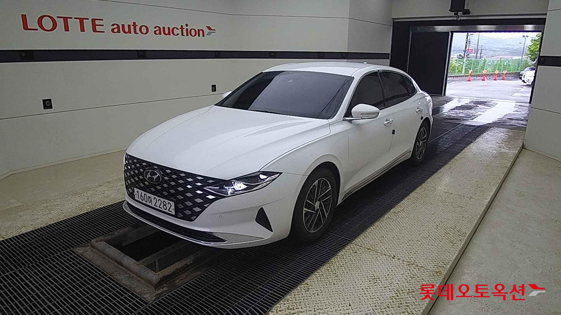 Hyundai Grandeur id 2708630 из Кореи 14