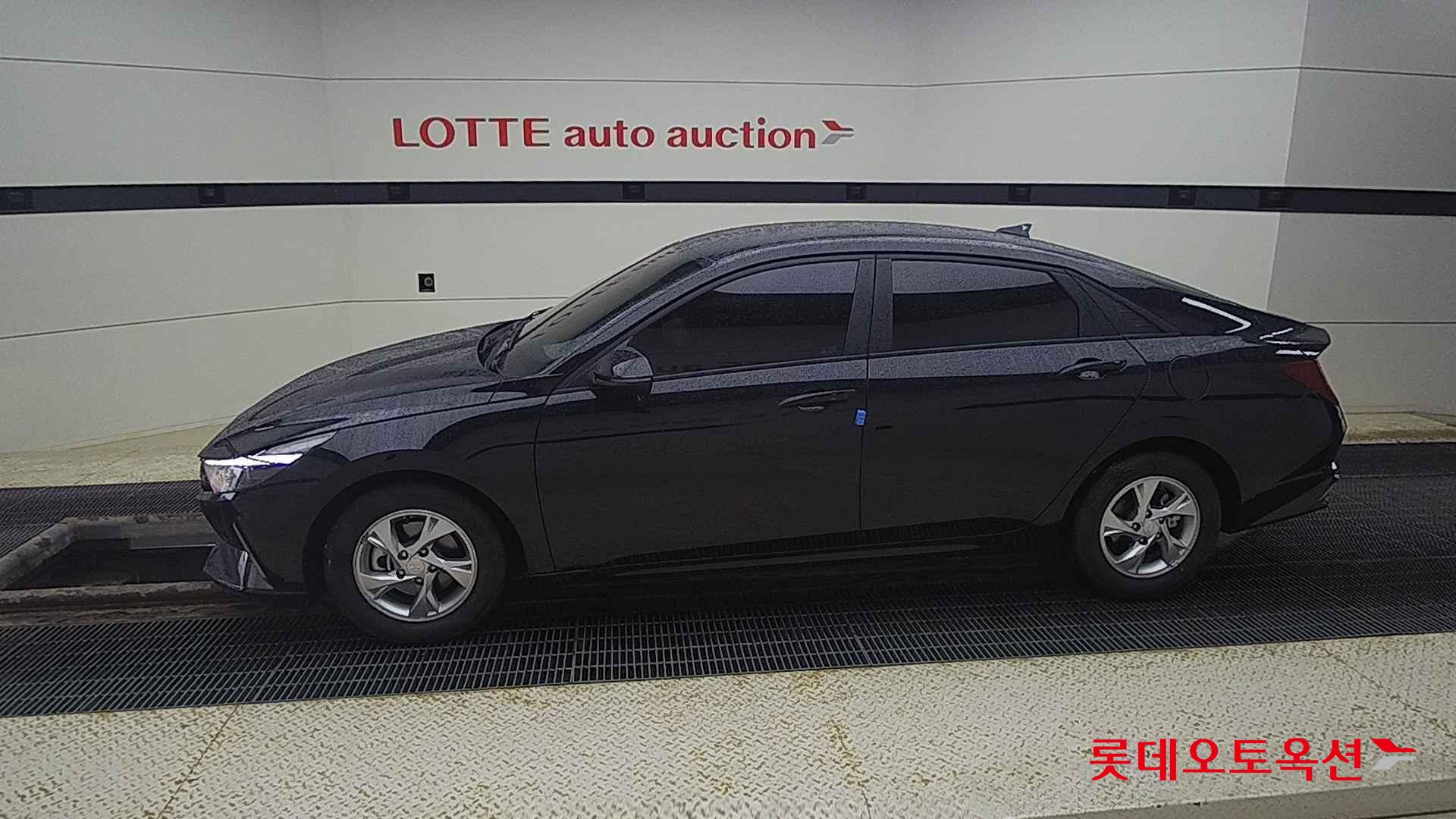 Hyundai Avante id 2708633 из Кореи 7