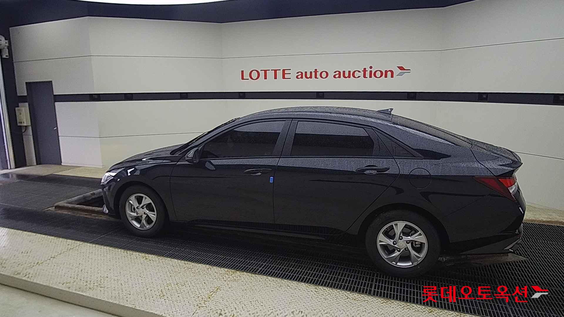 Hyundai Avante id 2708633 из Кореи 11