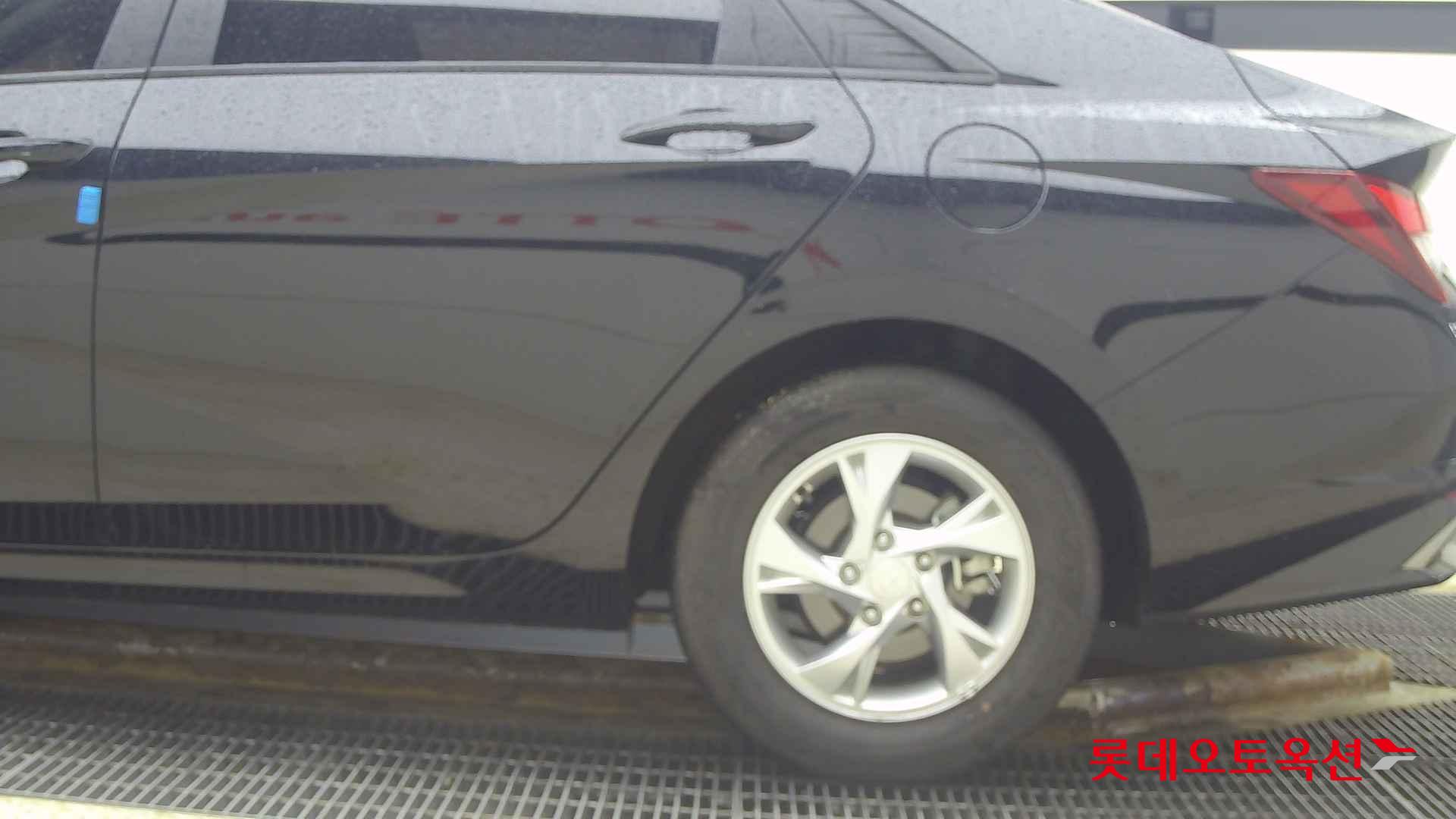 Hyundai Avante id 2708633 из Кореи 22