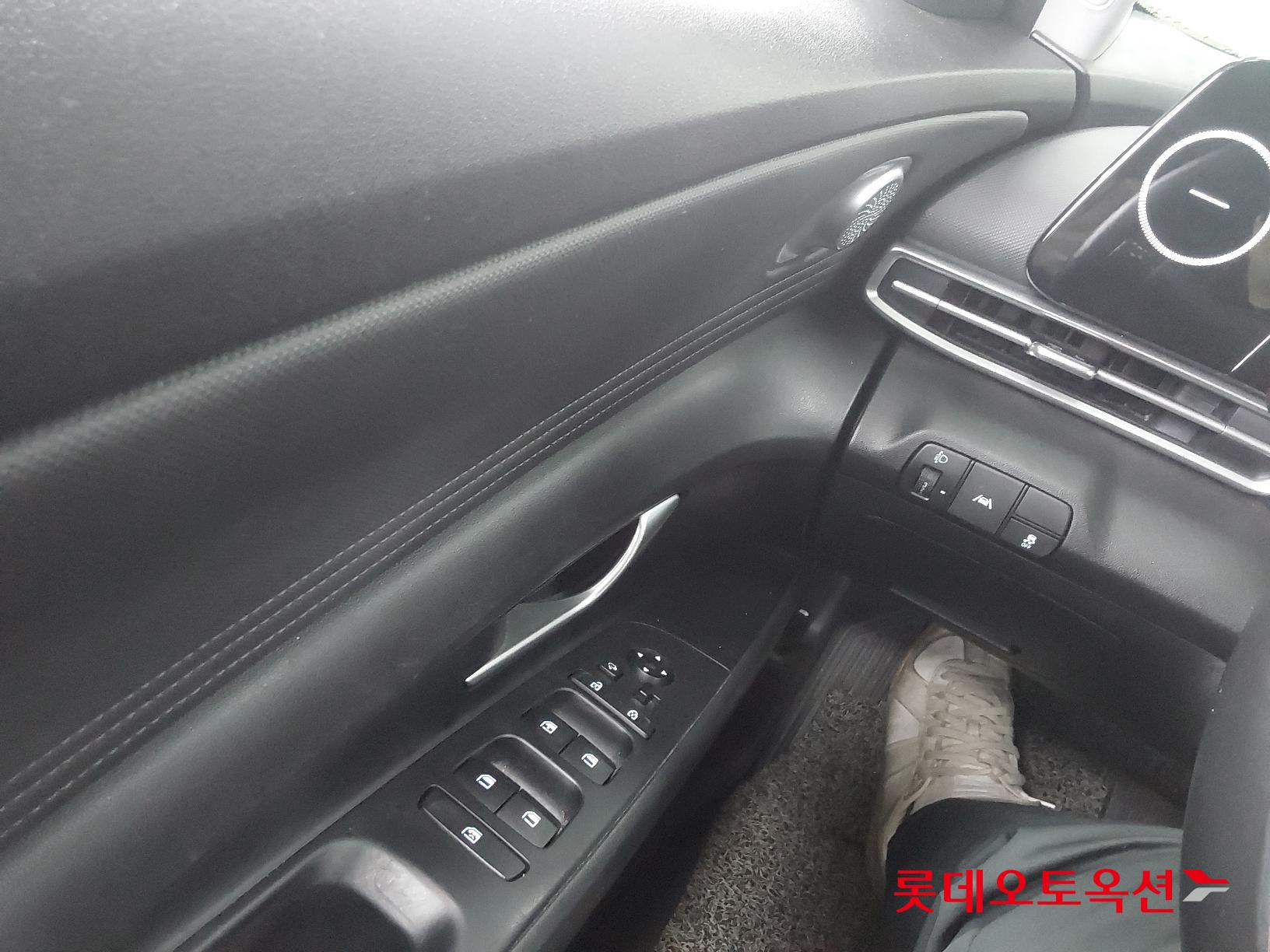 Hyundai Avante id 2708633 из Кореи 28