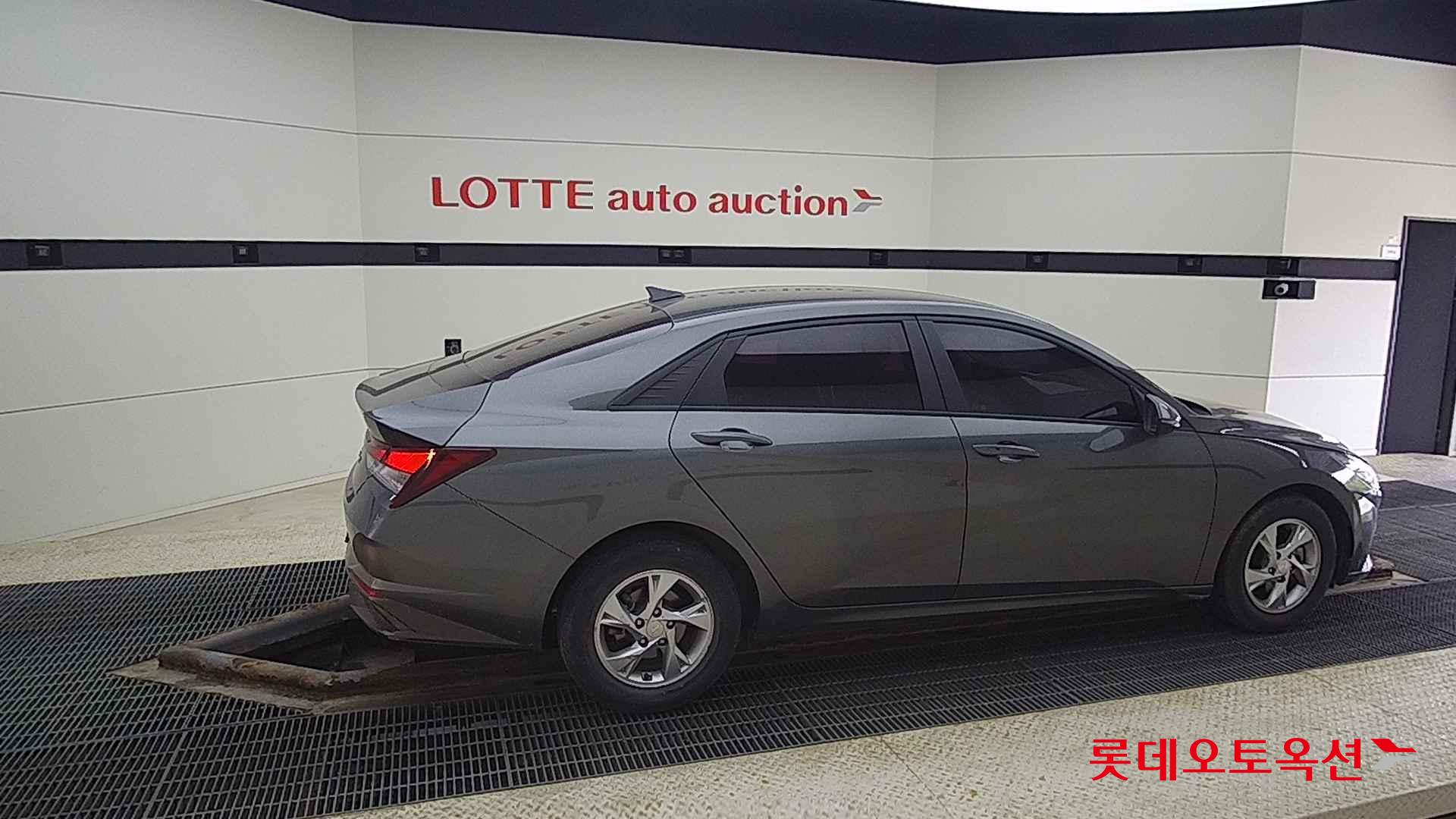 Hyundai Avante id 2703975 из Кореи 18