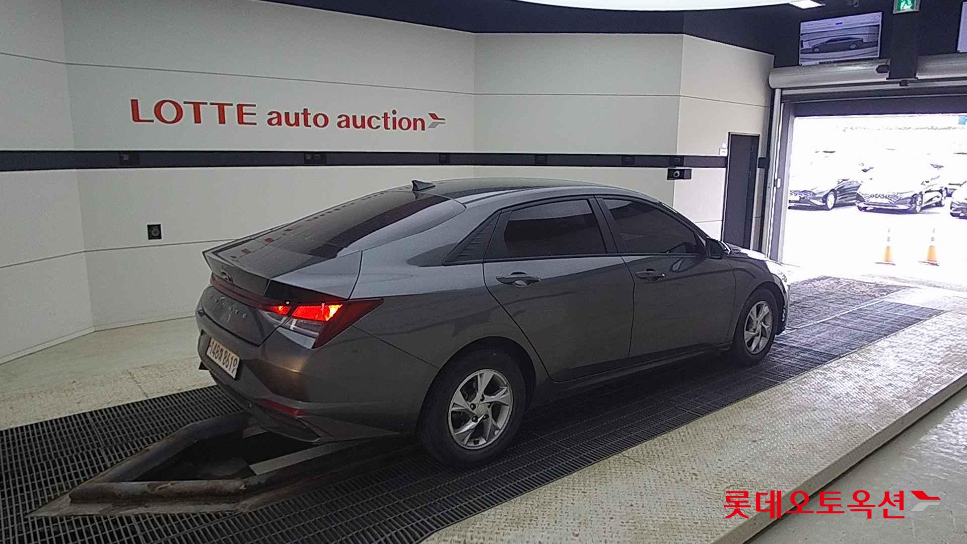 Hyundai Avante id 2703975 из Кореи 19