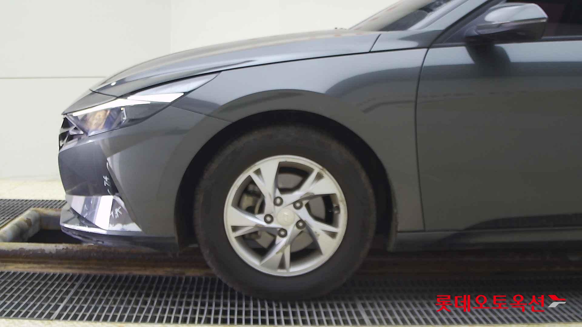 Hyundai Avante id 2703975 из Кореи 21