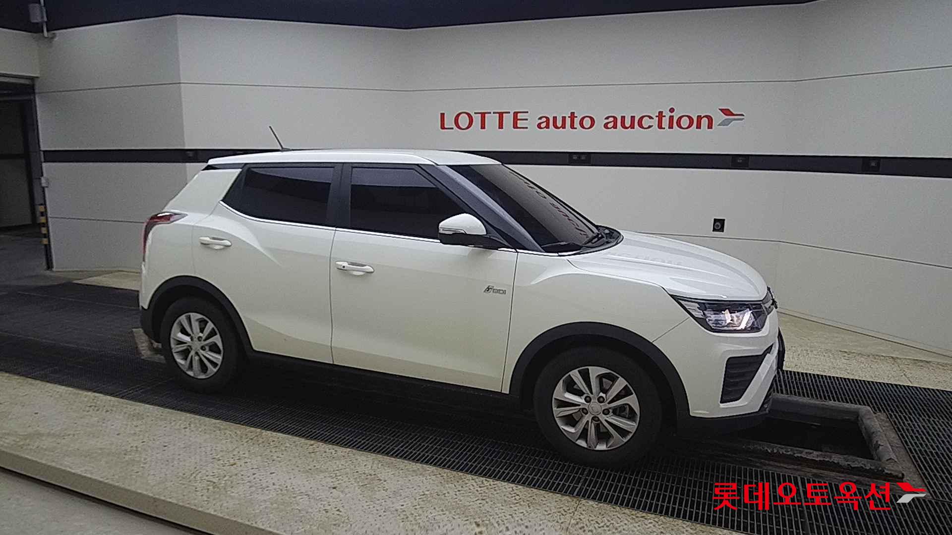 SsangYong Tivoli id 2708725 из Кореи 17