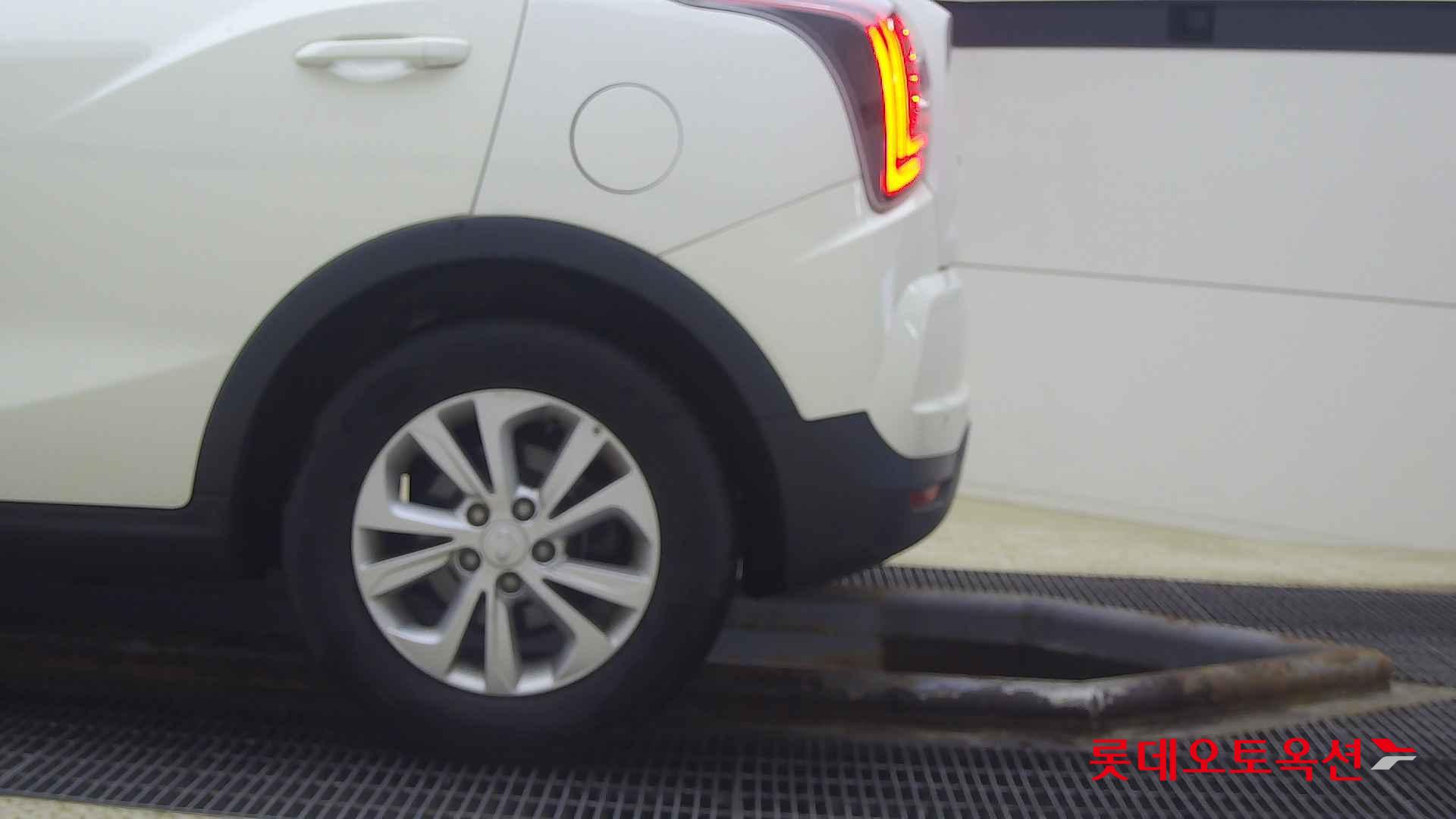 SsangYong Tivoli id 2708725 из Кореи 22