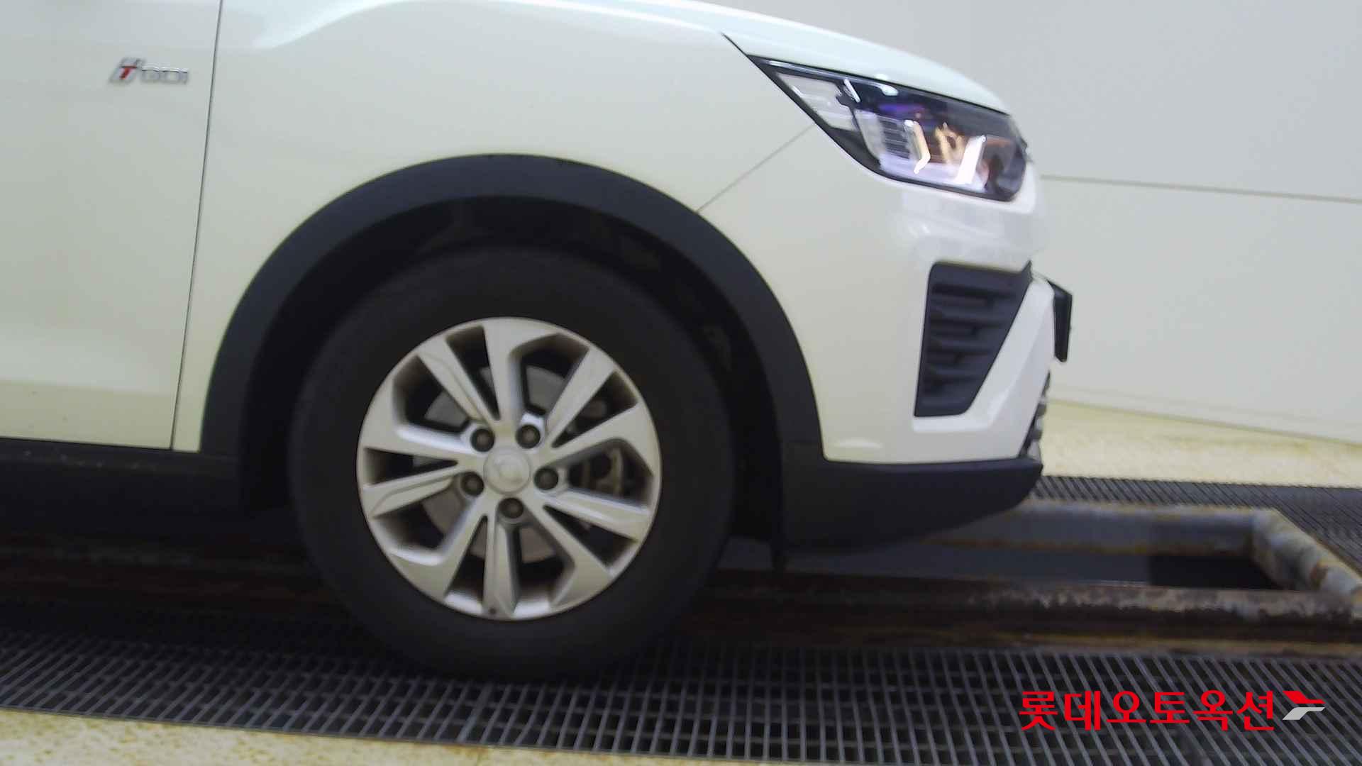 SsangYong Tivoli id 2708725 из Кореи 23