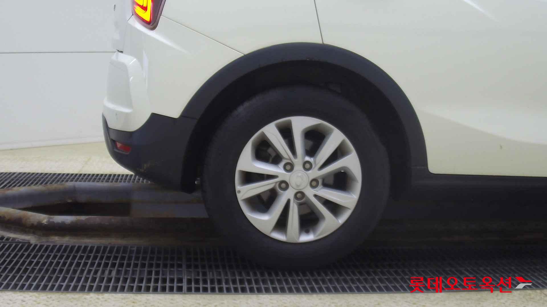 SsangYong Tivoli id 2708725 из Кореи 24