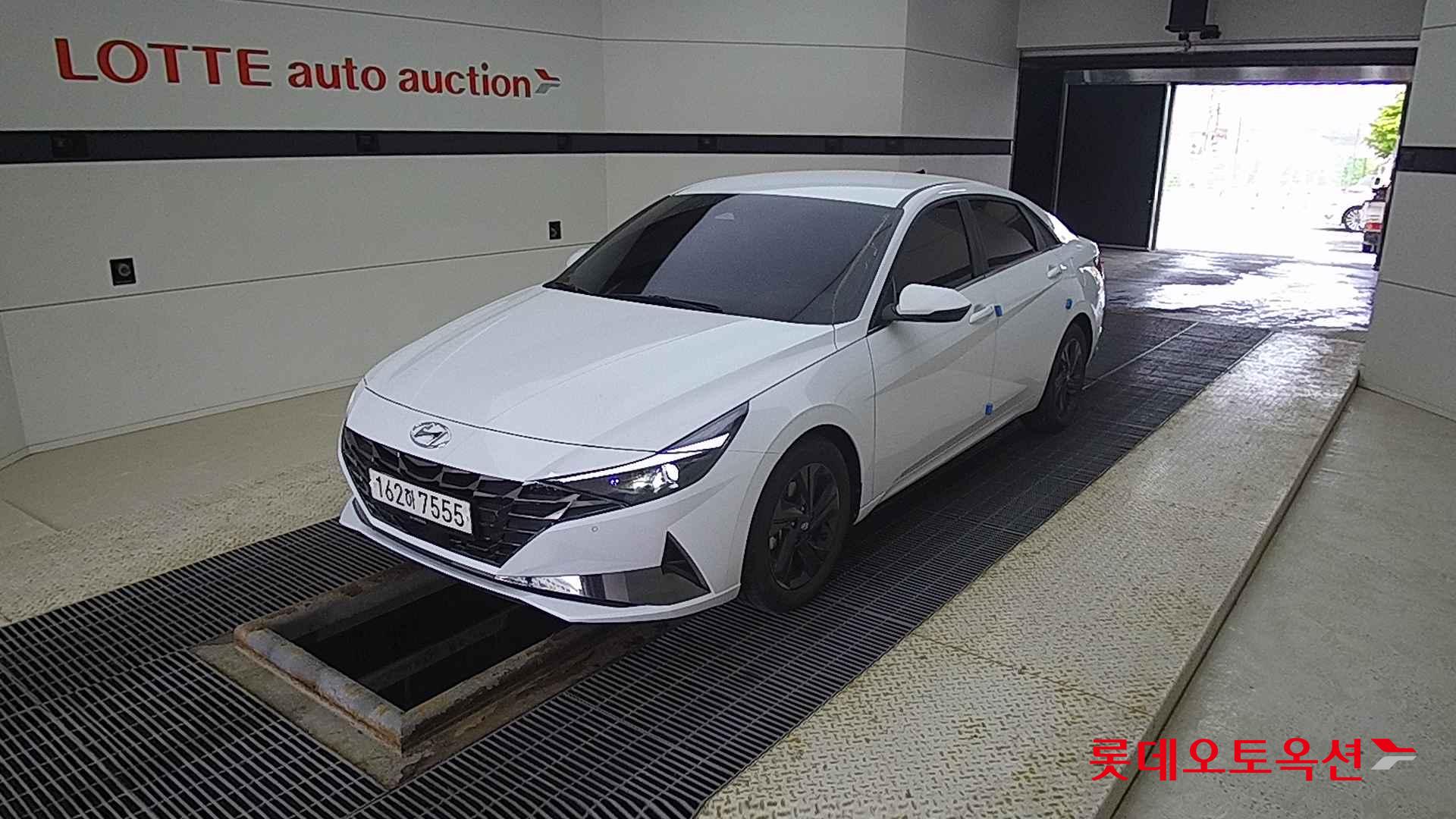 Hyundai Avante id 2703992 из Кореи 14