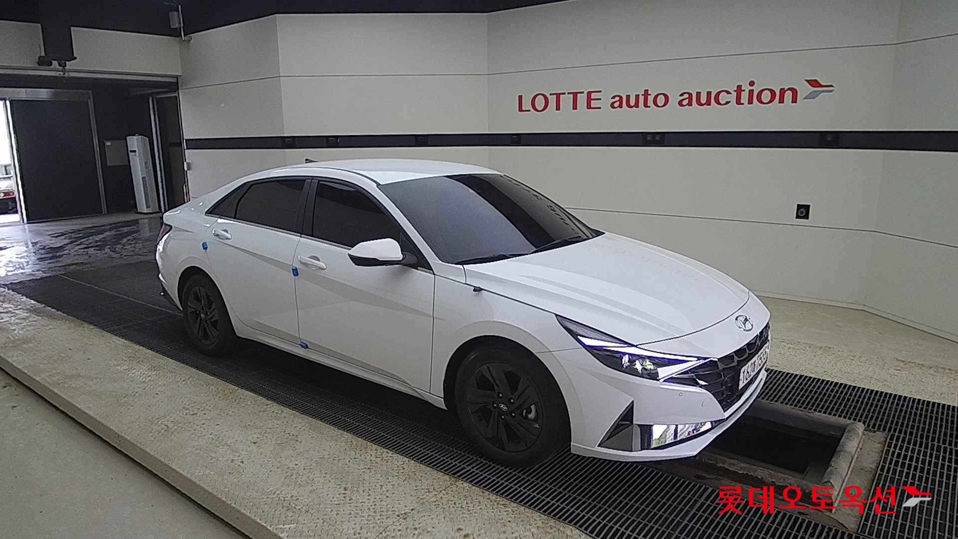 Hyundai Avante id 2703992 из Кореи 16