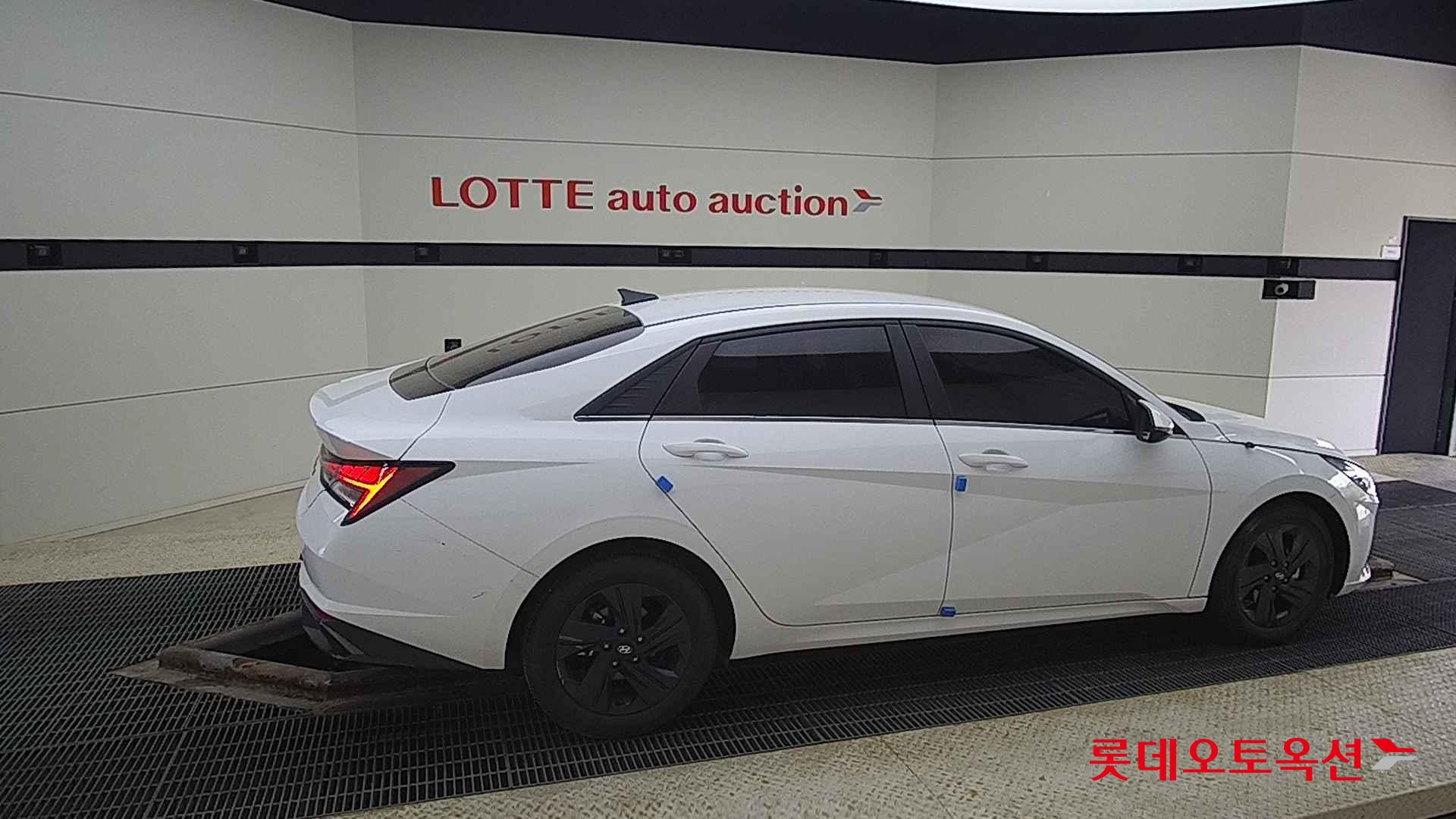 Hyundai Avante id 2703992 из Кореи 18