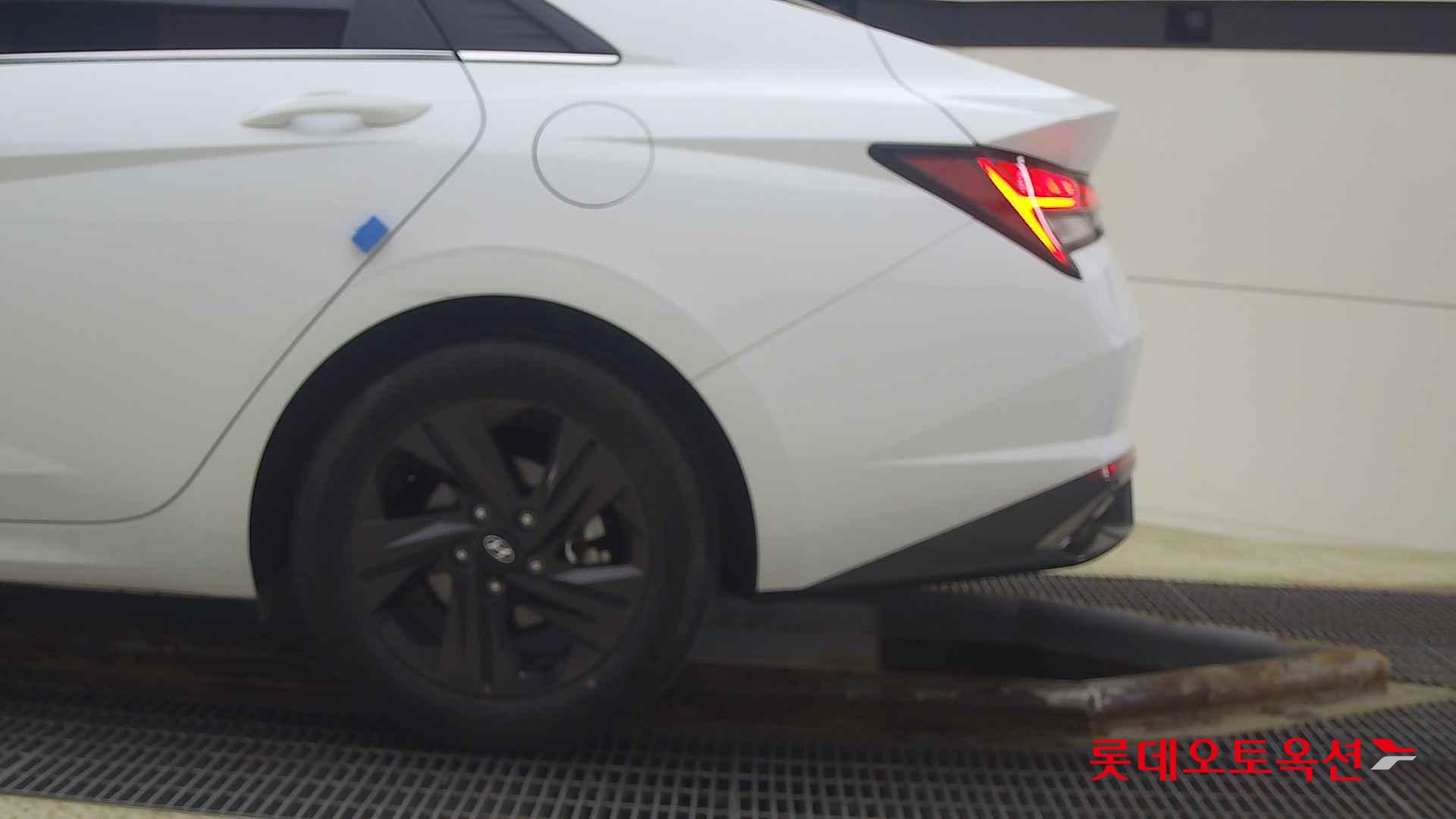 Hyundai Avante id 2703992 из Кореи 22