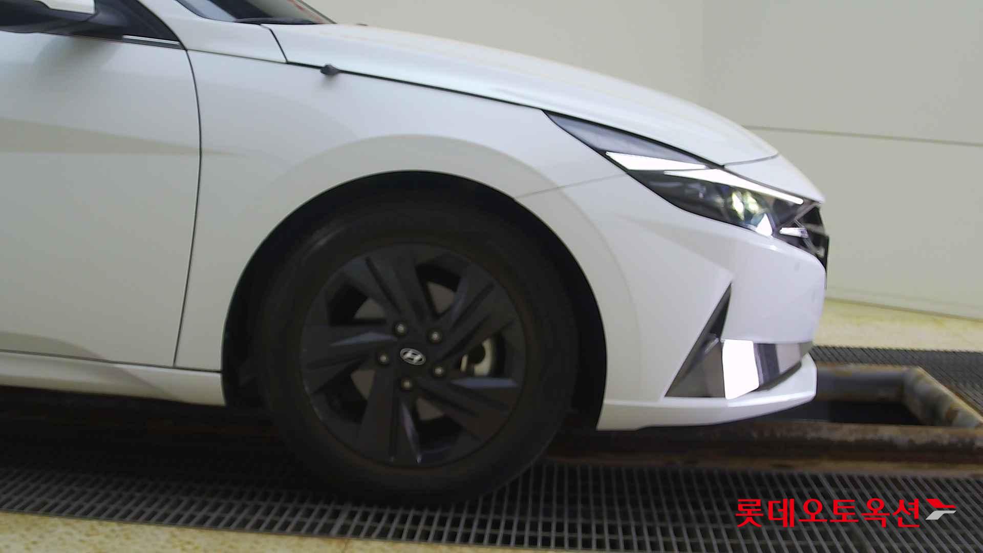 Hyundai Avante id 2703992 из Кореи 23