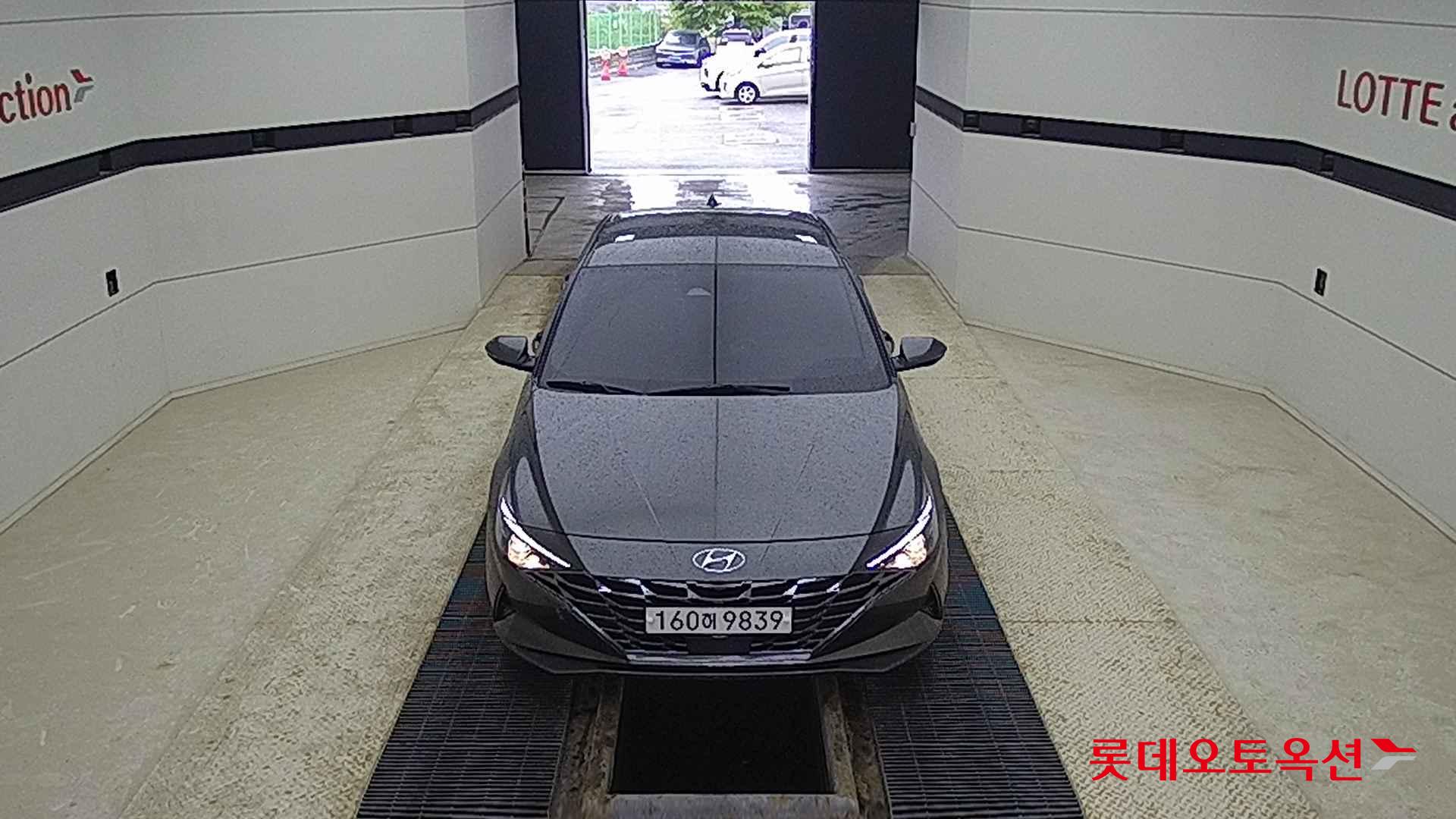 Hyundai Avante id 2708631 из Кореи 8