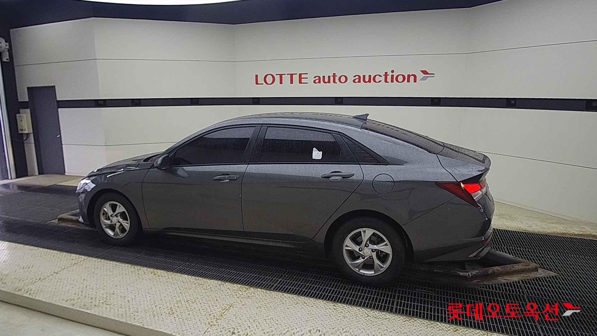 Hyundai Avante id 2708631 из Кореи 11