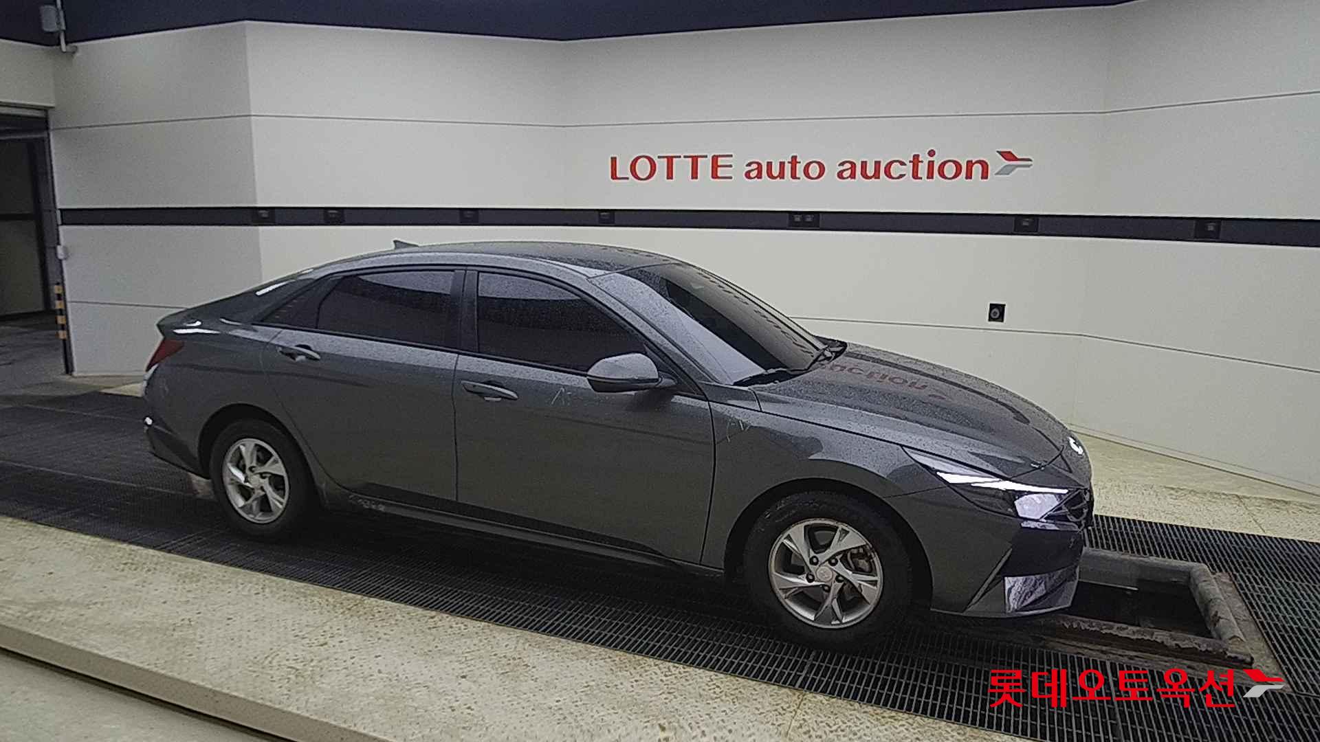 Hyundai Avante id 2708631 из Кореи 17