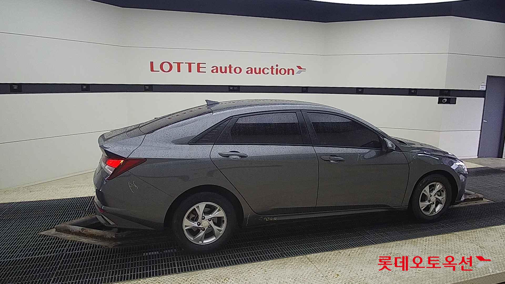 Hyundai Avante id 2708631 из Кореи 18