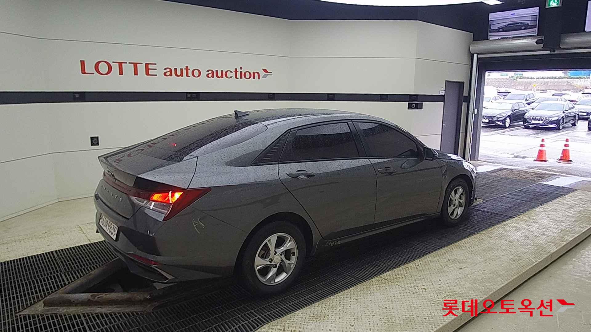 Hyundai Avante id 2708631 из Кореи 19