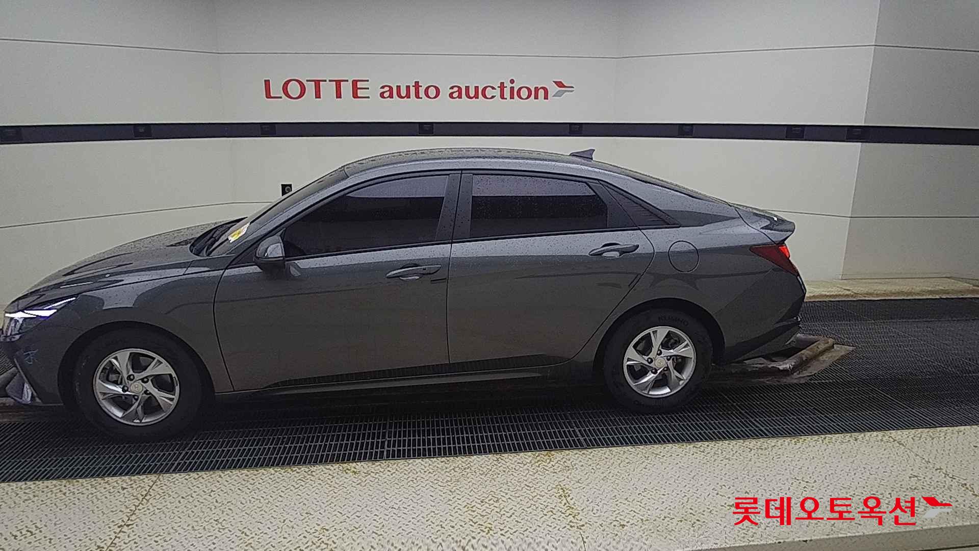 Hyundai Avante id 2708616 из Кореи 7