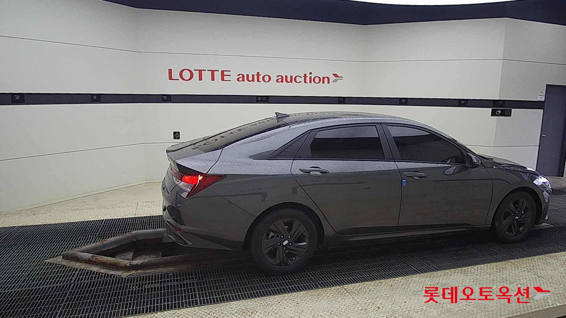 Hyundai Avante id 2708618 из Кореи 18