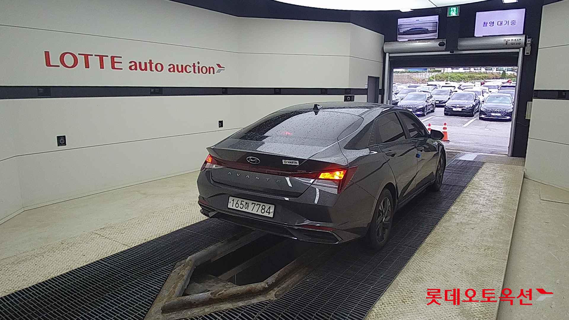 Hyundai Avante id 2708618 из Кореи 20