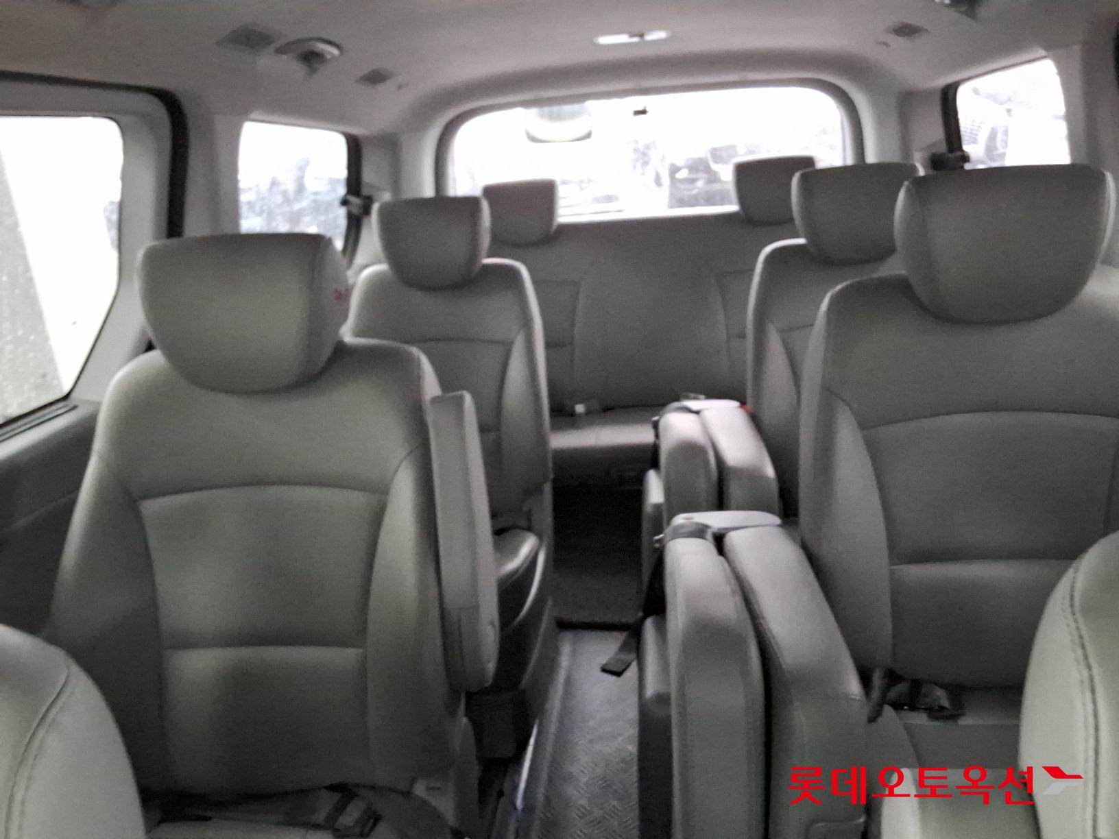 Hyundai Grand Starex id 2708625 из Кореи 32