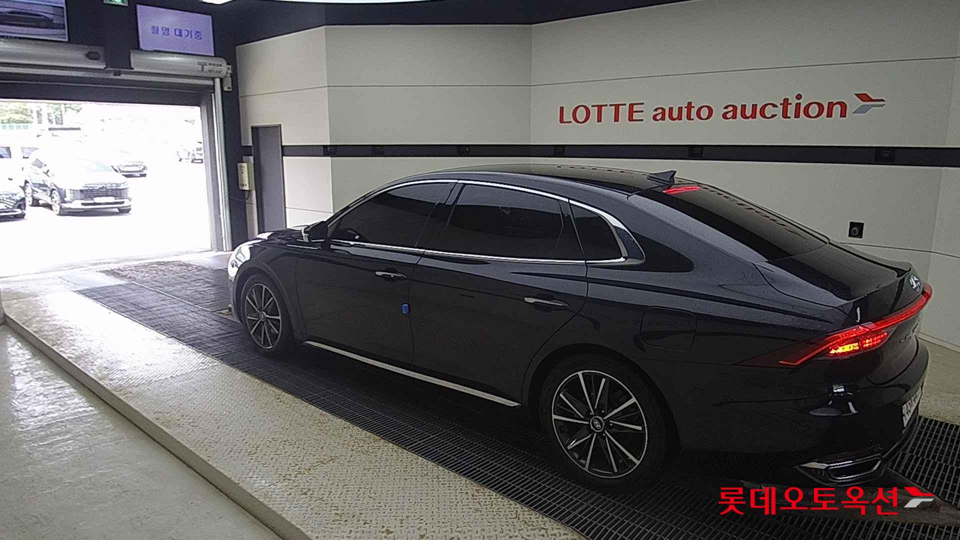 Hyundai Grandeur id 2720449 из Кореи 10