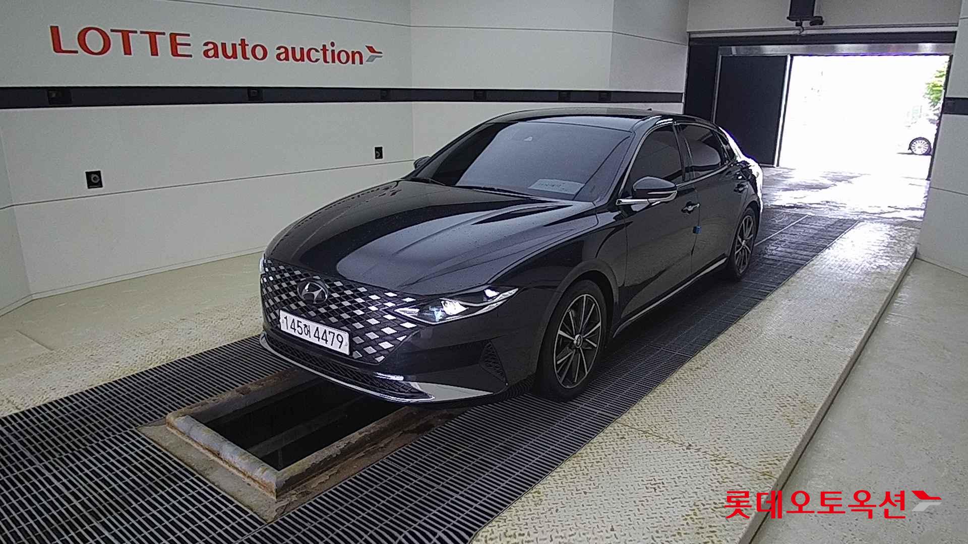 Hyundai Grandeur id 2720449 из Кореи 14