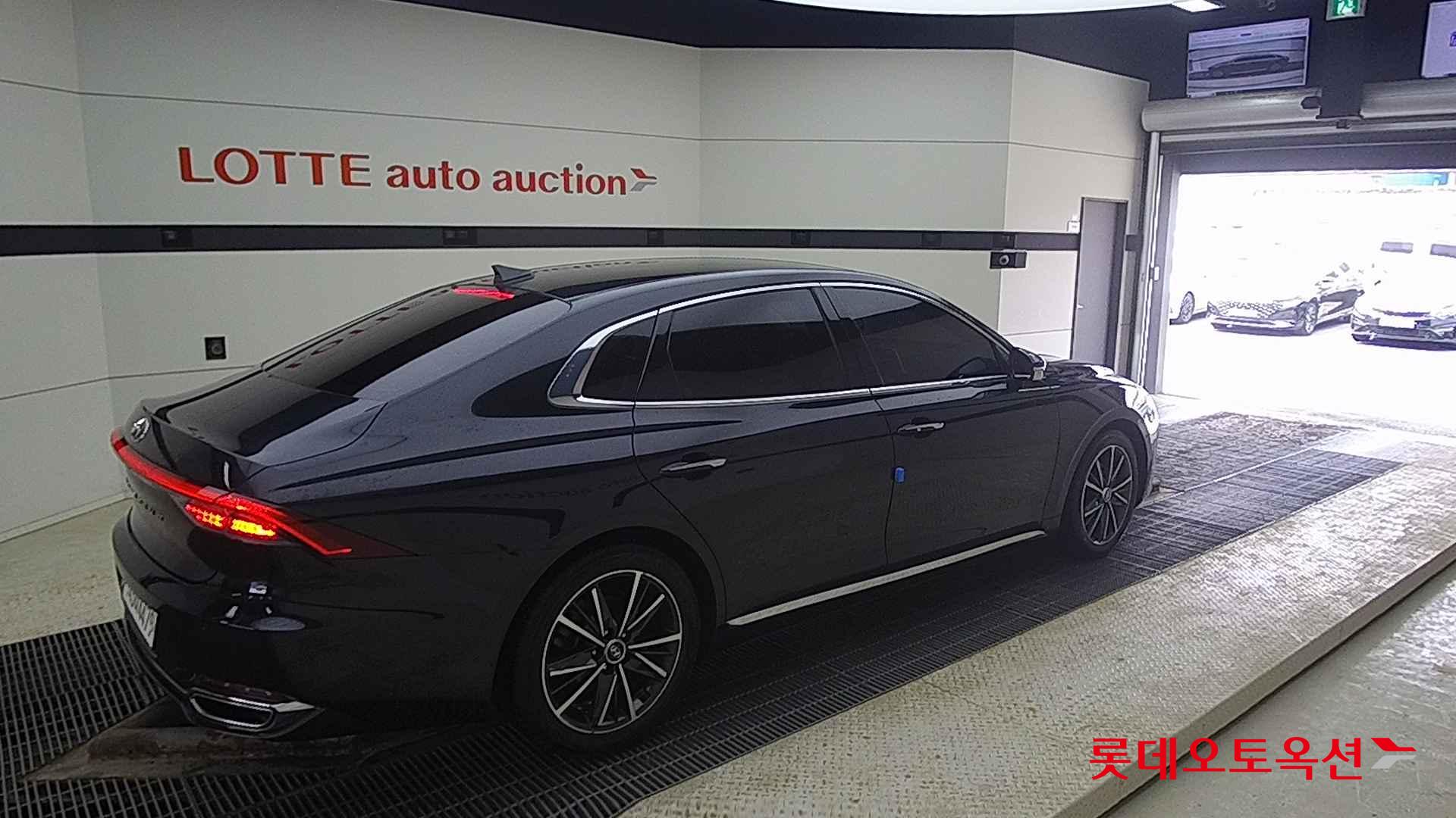 Hyundai Grandeur id 2720449 из Кореи 19