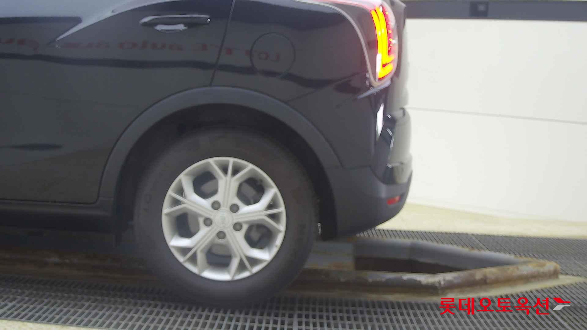 SsangYong Tivoli id 2720520 из Кореи 22