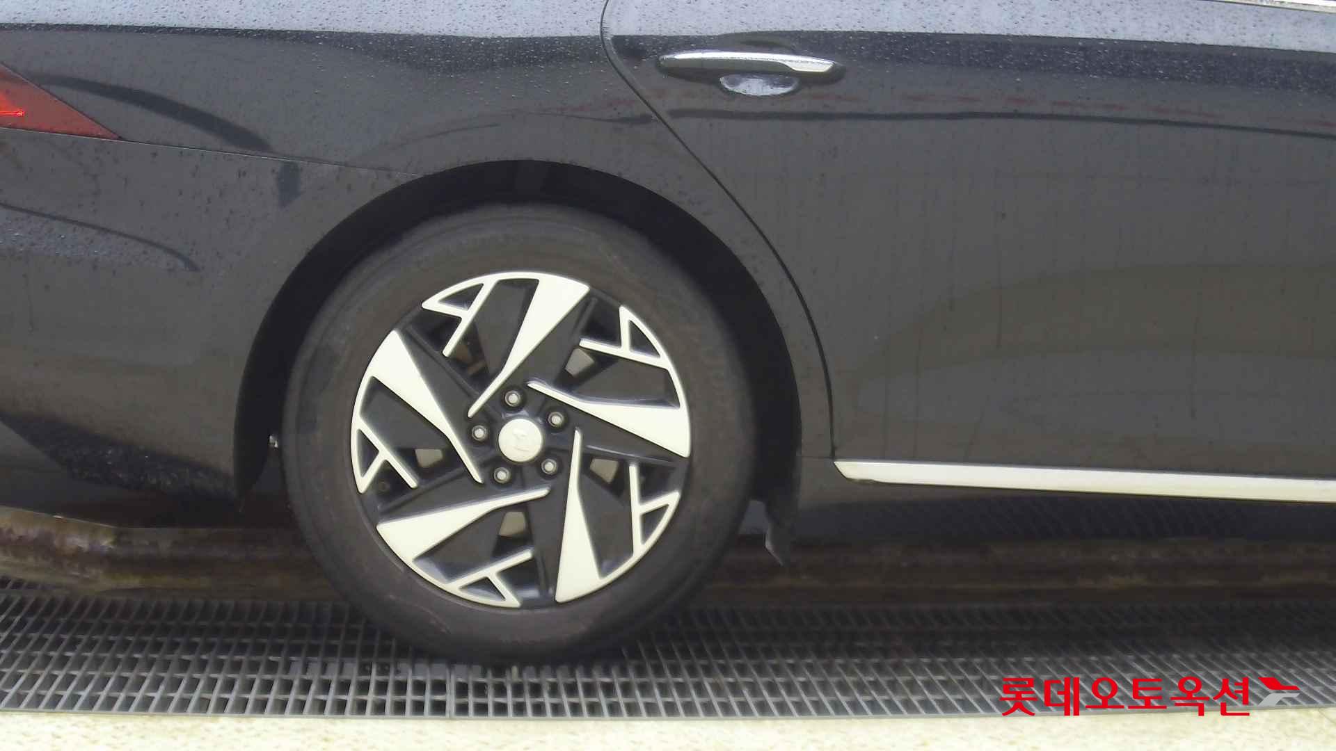Hyundai Grandeur Hybrid id 2708637 из Кореи 24