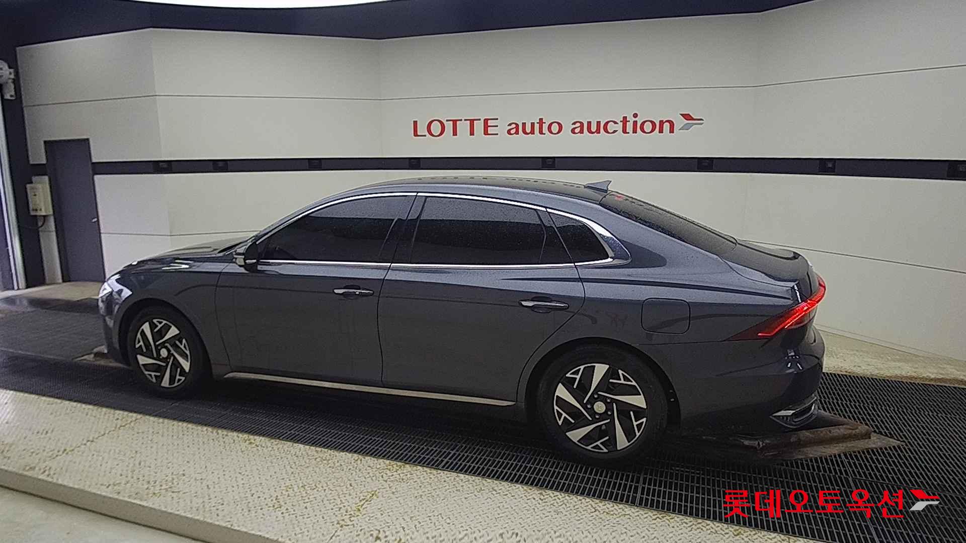 Hyundai Grandeur Hybrid id 2708641 из Кореи 11