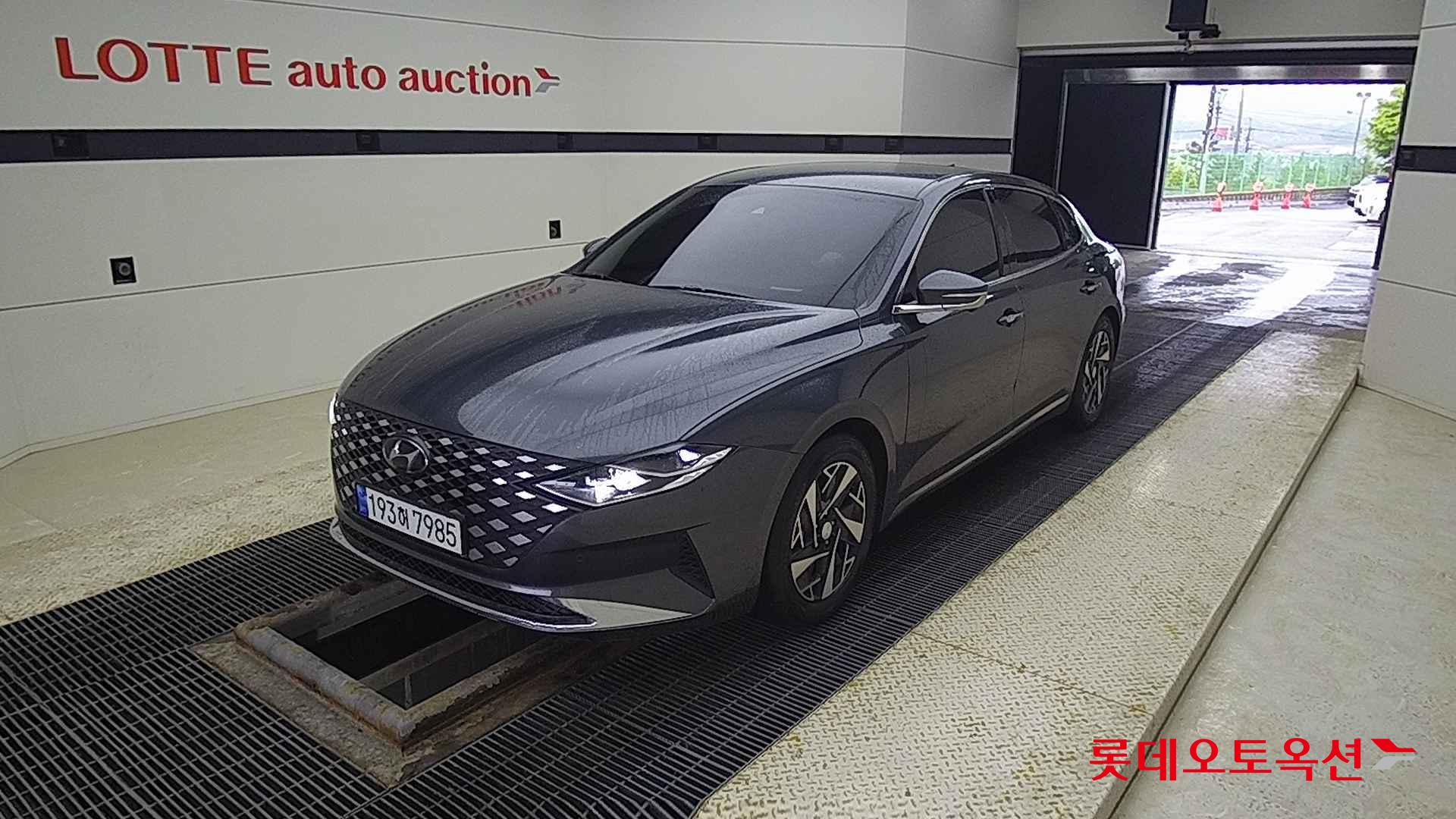 Hyundai Grandeur Hybrid id 2708641 из Кореи 14