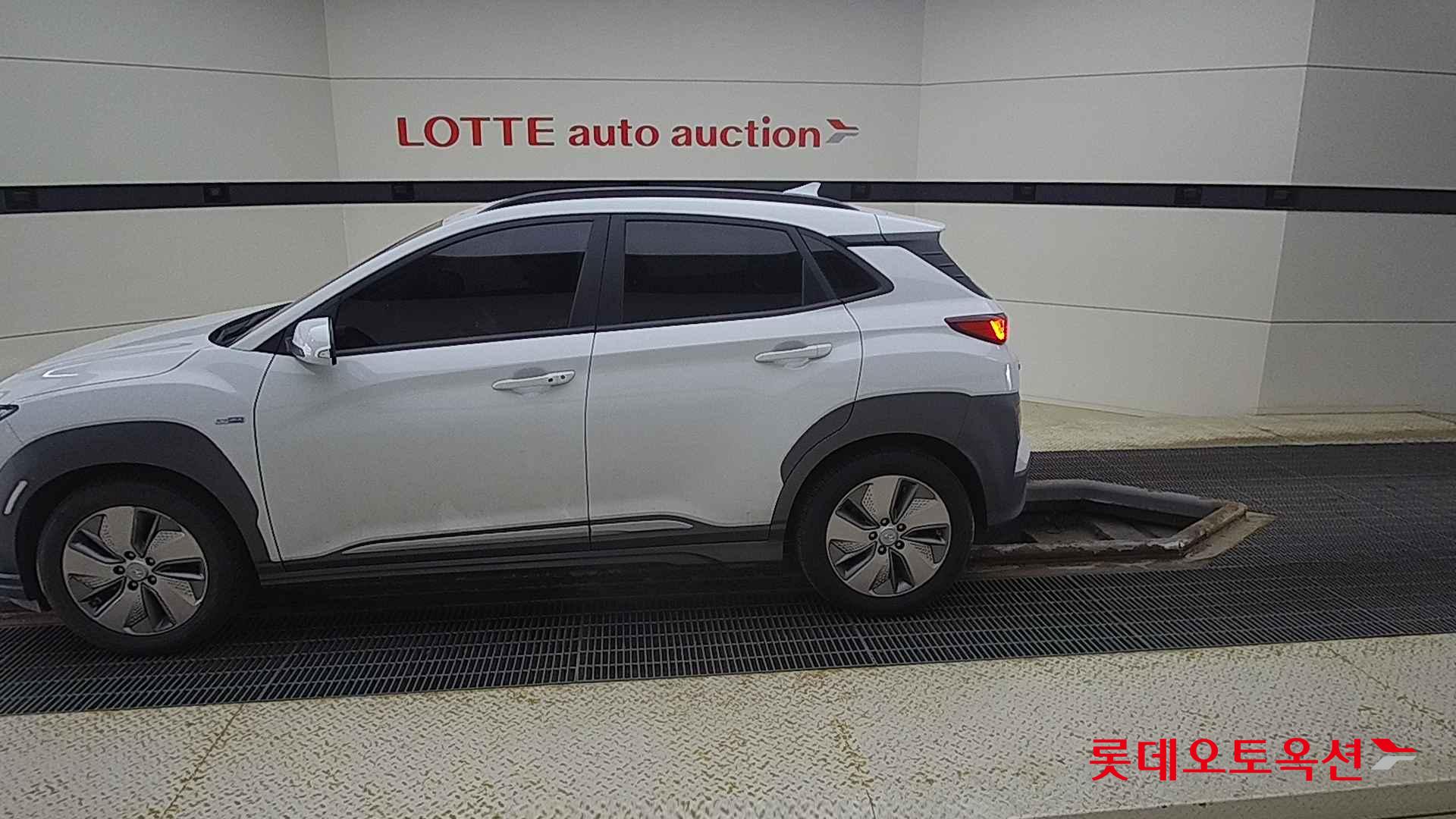 Hyundai KONA Electric id 2720424 из Кореи 7