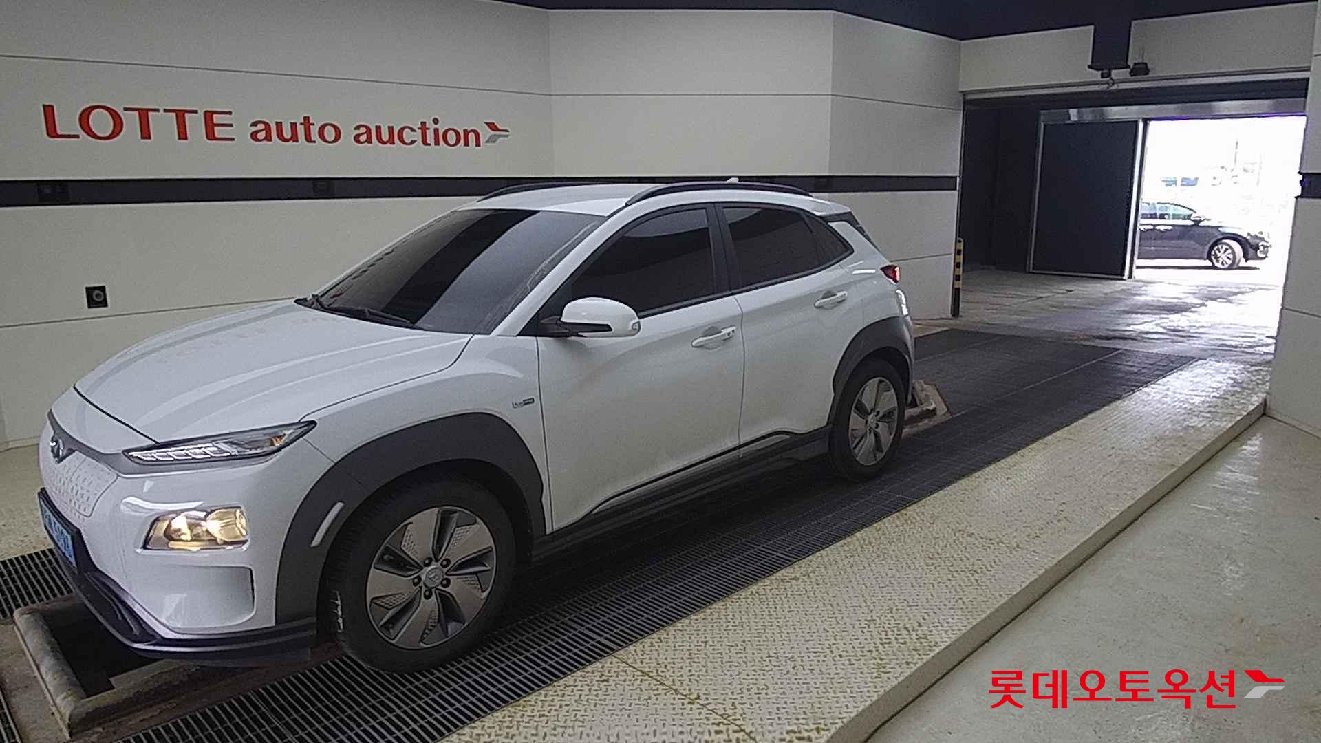 Hyundai KONA Electric id 2720424 из Кореи 13
