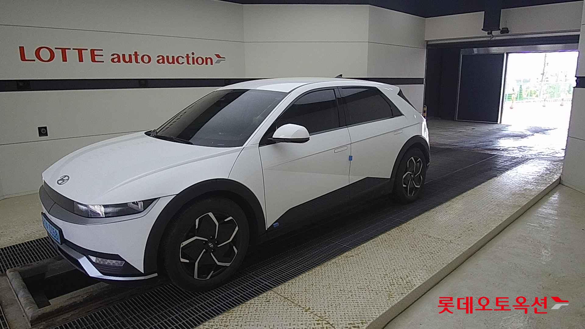 Hyundai IONIQ 5 id 2720992 из Кореи 13