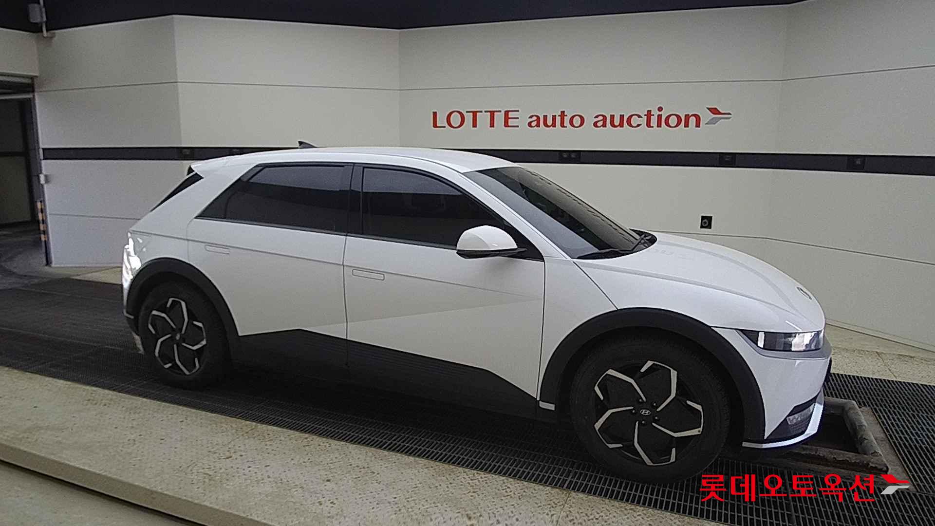 Hyundai IONIQ 5 id 2720992 из Кореи 17