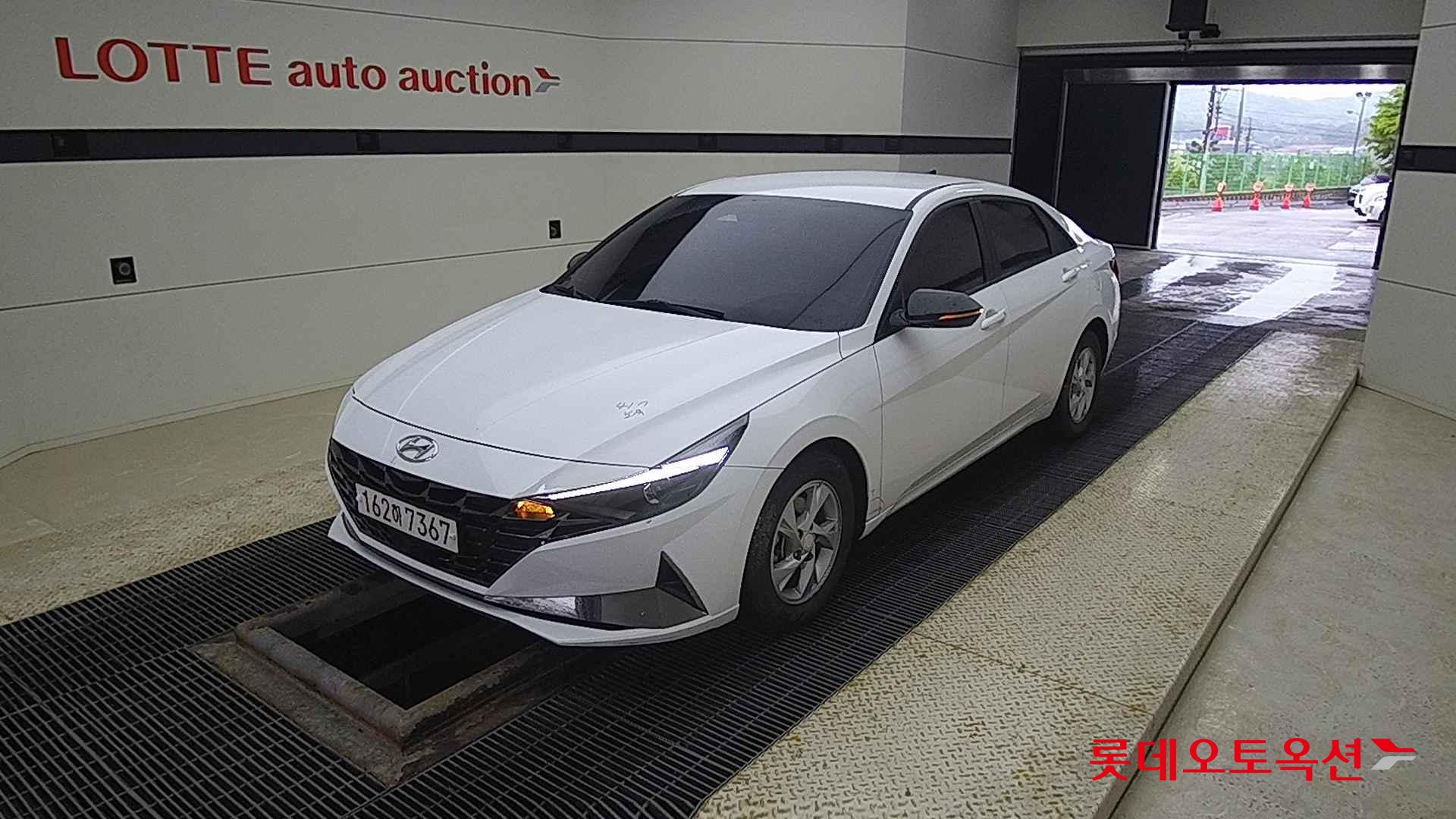 Hyundai Avante id 2708624 из Кореи 14