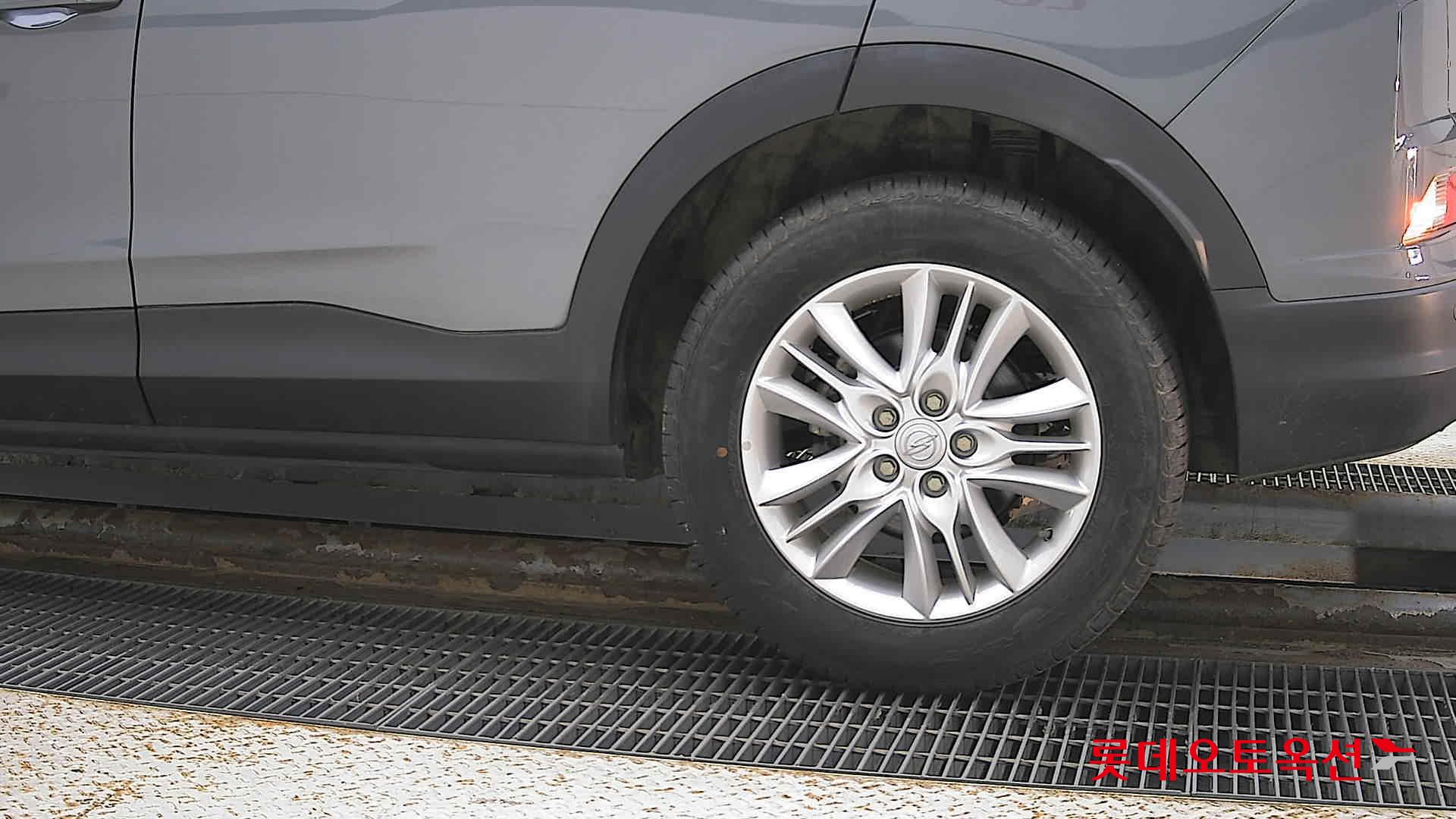 SsangYong Korando id 2708723 из Кореи 22